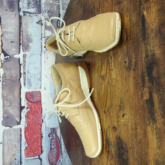 Enzo Angiolini Leather Lace-up Flats - Picture 4 of 12